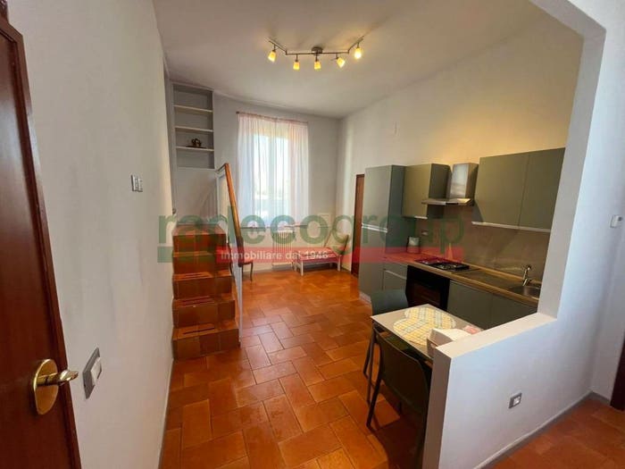 Appartamento trilocale in affitto in Piazza Enrico Bartelloni, Pontino Bastia, Livorno