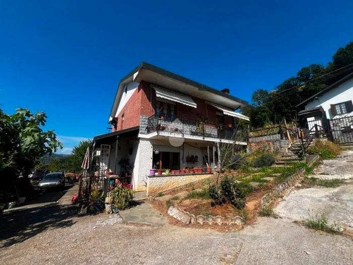 Casa con 6 locali in vendita in Via adige, Pianca, Trana