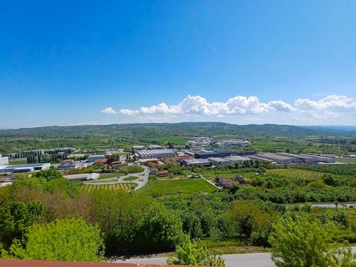 Appartamento trilocale in vendita in Viale Regina Margherita, Centro, Cherasco