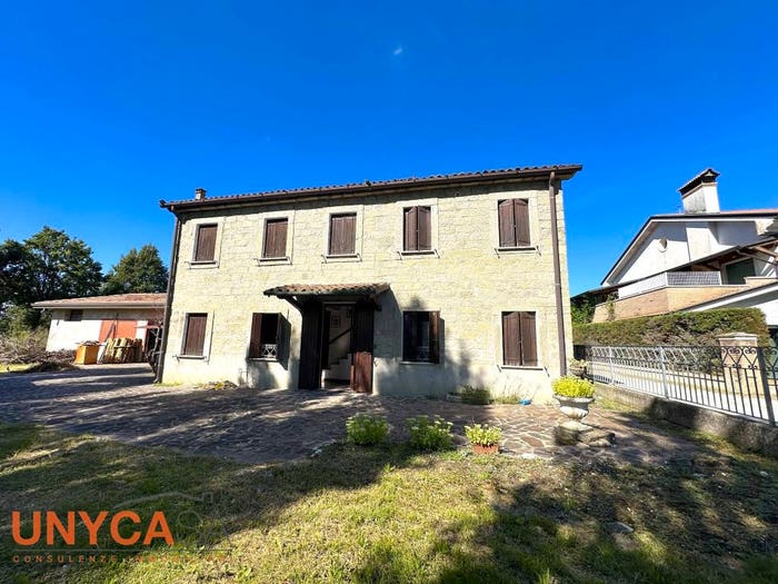 Casa trilocale in vendita in Via Vallarega, Teolo