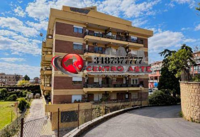 Appartamento trilocale in vendita in Via Alessandro Manzoni interno Rignano Flaminio RM Italia, Centro, Rignano Flaminio