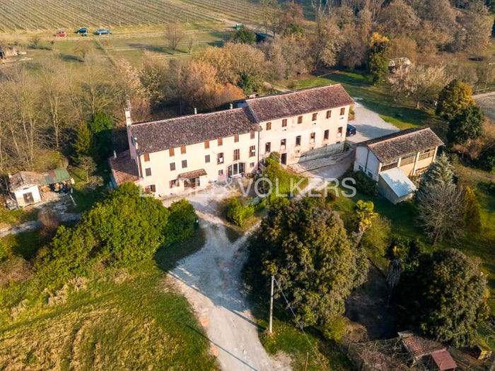 Casa con 5 locali in vendita in Via Calpena, Centro, Conegliano