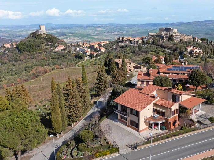 Casa con 6 locali in vendita in Via della Rocca, Centro, Castiglione d'Orcia