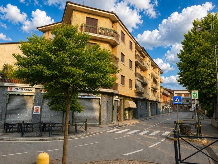 Appartamento quadrilocale in vendita in Via Amedeo Gioliti, Centro, Pianezza