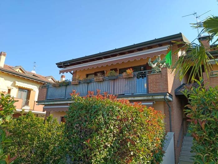 Appartamento trilocale in vendita in Via Giacomo Manzù, Brignano Gera d'Adda