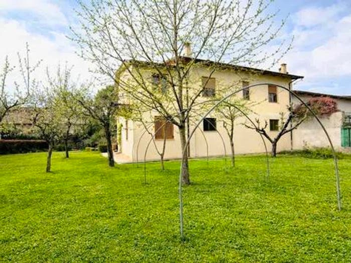 Casa con 6 locali in vendita in Località Staggiano No Number, La Pace Staggiano, Arezzo