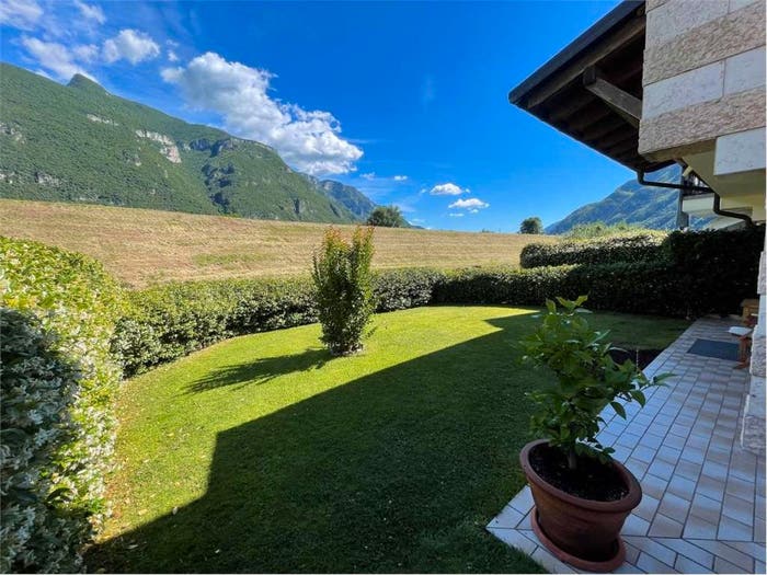 Casa con 5 locali in vendita in Centro, Avio