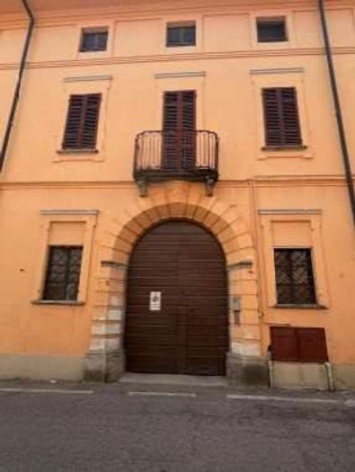 Casa con 6 locali in vendita in Via Monte Rosa, Ghemme