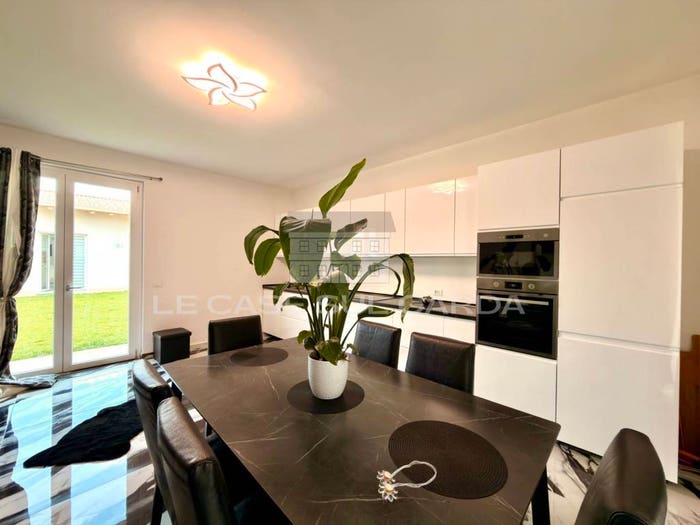 Casa trilocale in vendita in Via Dei Colli, Lonato, Lonato del Garda