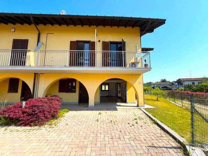 Casa trilocale in vendita in Via Cantalupa, Centro, Cavaria con Premezzo