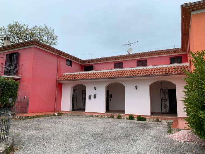 Appartamento quadrilocale in vendita in Via Francesco Morosini, Santa Maria del Molise