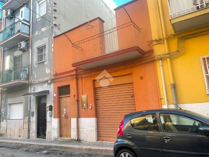 Casa trilocale in vendita in Via de deo, Settefrati, Barletta