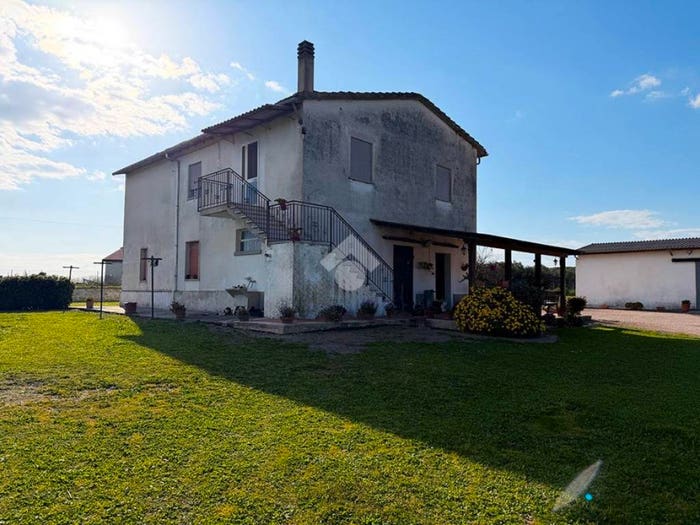 Casa con 6 locali in vendita in Strada della Principessa, Montalto di Castro