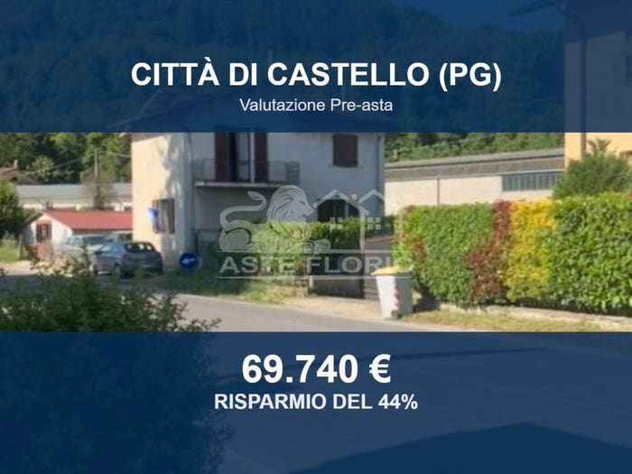 Casa con 6 locali in vendita in Via Trento, Fabrecce, Città di Castello