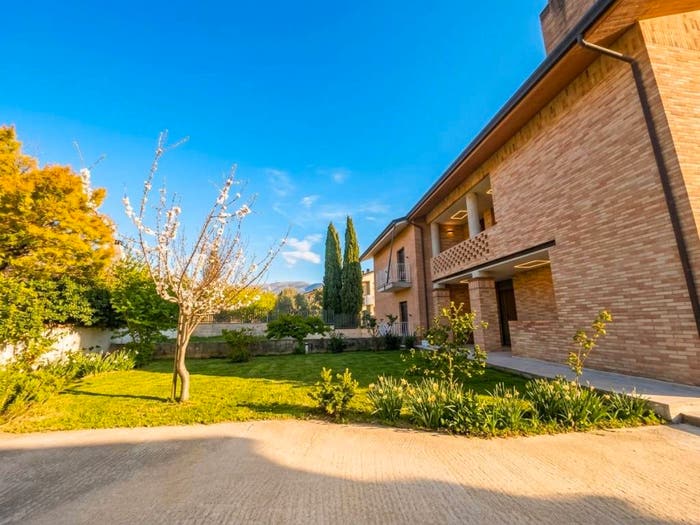 Casa con 6 locali in vendita in Via Niccolò Paganini, Centro, Isernia