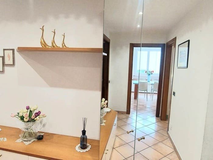 Appartamento trilocale in vendita in Via Uberto da Canturio, Centro, Cantù