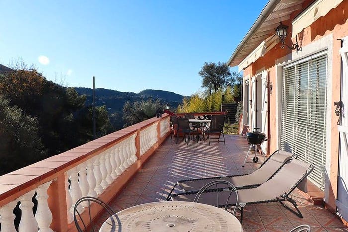 Casa quadrilocale in vendita in Seborga