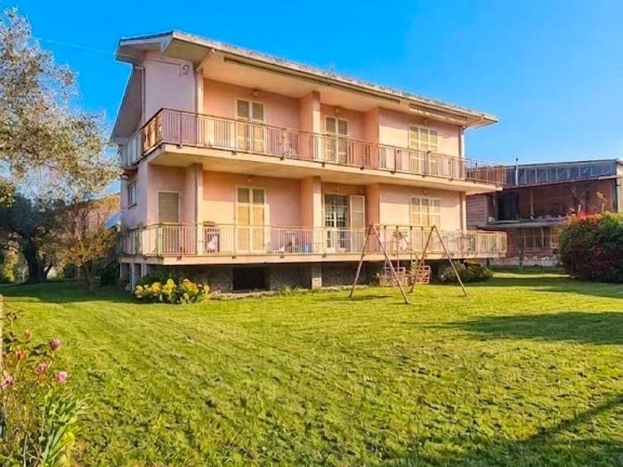 Appartamento trilocale in vendita in Strada Regionale Casilina, Cerreto, Frosinone