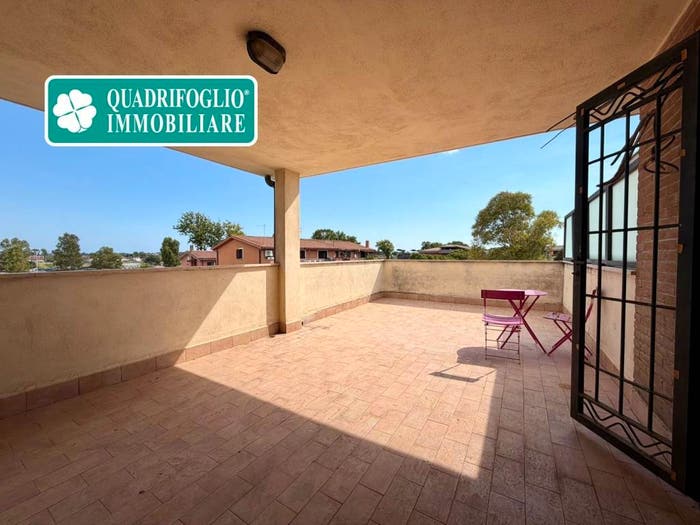 Appartamento trilocale in vendita in Via Attilio Profumo, Ostia Antica, Roma