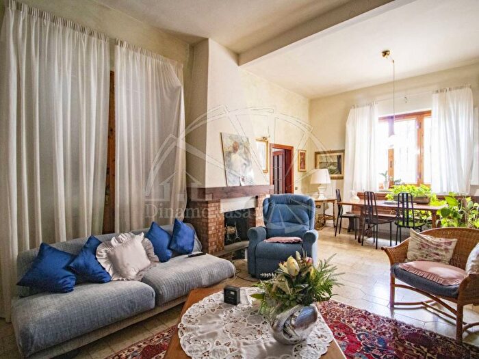 Casa quadrilocale in vendita in San Giorgio a Colonica, Prato