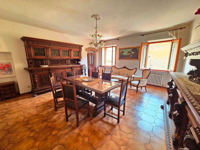 Appartamento trilocale in vendita in Via di Gracciano nel Corso, Centro, Montepulciano