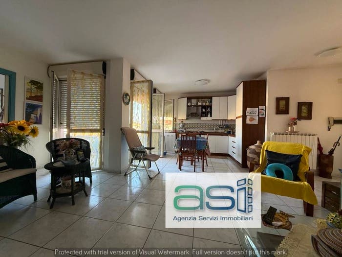 Casa quadrilocale in vendita in Via Bolzano, Lungomare Marconi, Alba Adriatica