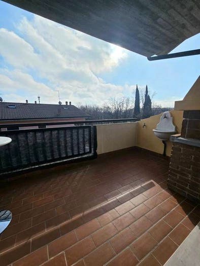 Appartamento con 5 locali in vendita in Bussolengo