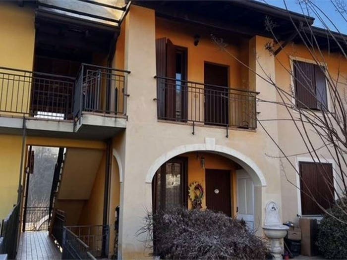 Appartamento trilocale in vendita in Via stampatori da sabbio, Sabbio Chiese