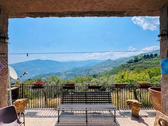 Casa con 6 locali in vendita in Contrada Milazzo No Number, Mistretta
