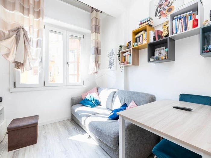Appartamento bilocale in vendita in Via Venosa, Lodi Brenta, Milano