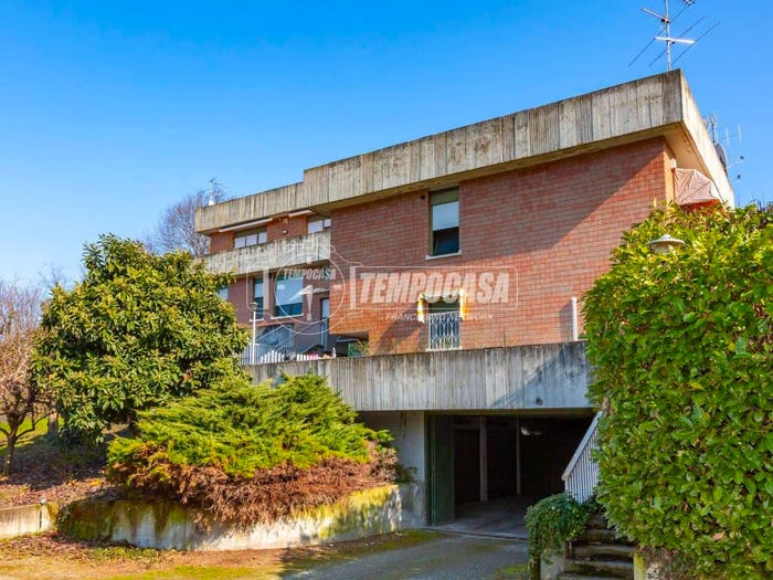 Appartamento trilocale in vendita in Strada Chivasso, Castagneto Po