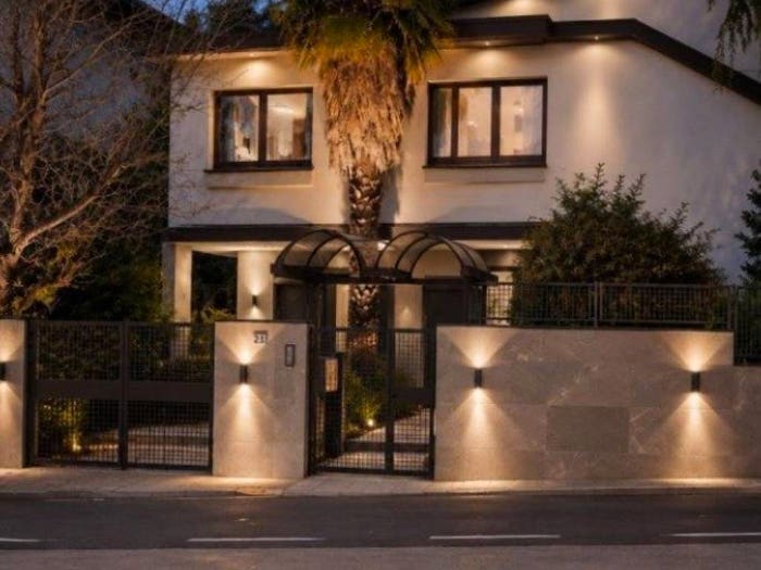 Casa con 5 locali in vendita in Via Vittorio Veneto, Morazzone