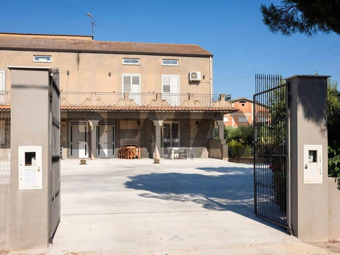 Casa quadrilocale in vendita in Contrada Piano Conte SP, Sommatino
