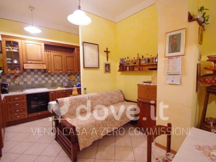 Appartamento con 5 locali in vendita in via dei Canneti, Montepulciano