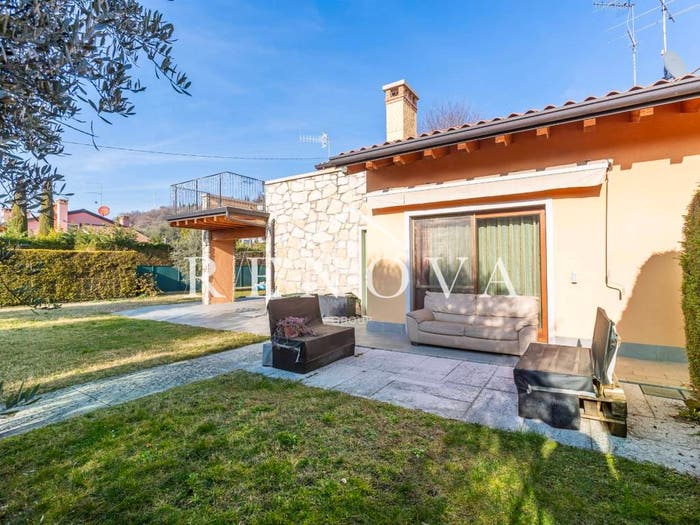 Casa quadrilocale in vendita in Via Lionello Fiumi, Casette Mastego Pigna Pellizzara, Cavaion Veronese