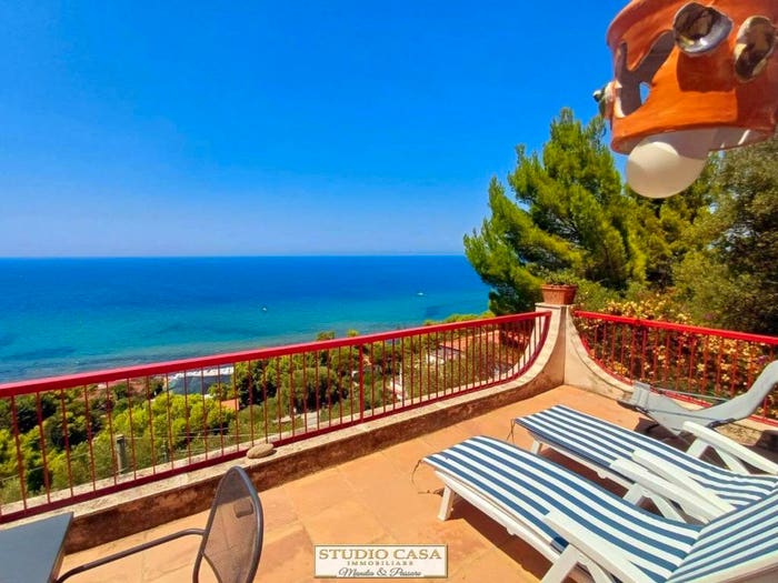 Casa con 5 locali in vendita in Strada Provinciale Adolfo Cilento, Castellabate