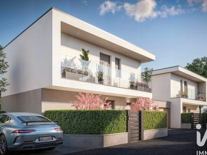 Casa trilocale in vendita in Via Via Delle Acacie, Flora, Legnano
