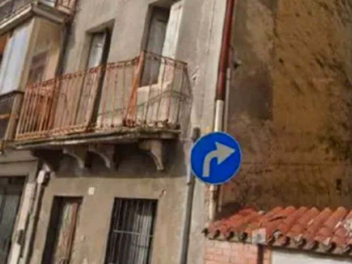 Casa trilocale in vendita in Via Camillo Benso di Cavour, Centro, Arzignano