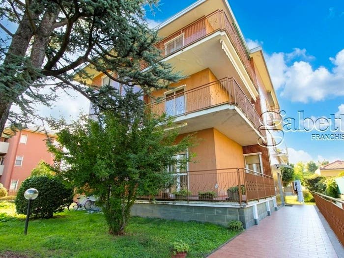 Appartamento quadrilocale in vendita in Via Santo Stefano, Passirana Biringhello, Rho