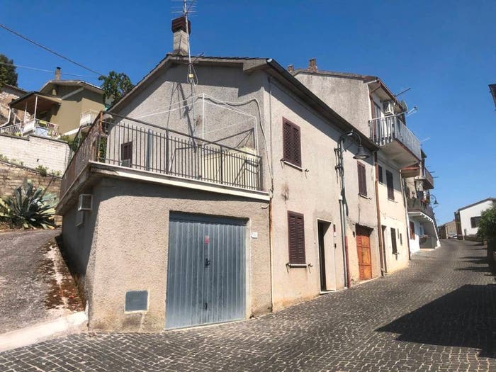 Appartamento trilocale in vendita in Corso Italia, Porciano, Ferentino