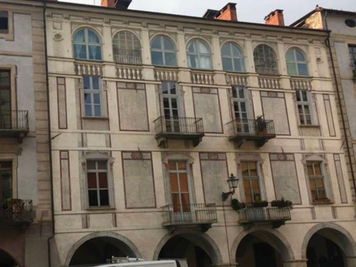Appartamento bilocale in vendita in Via Roma, Centro Storico, Cuneo