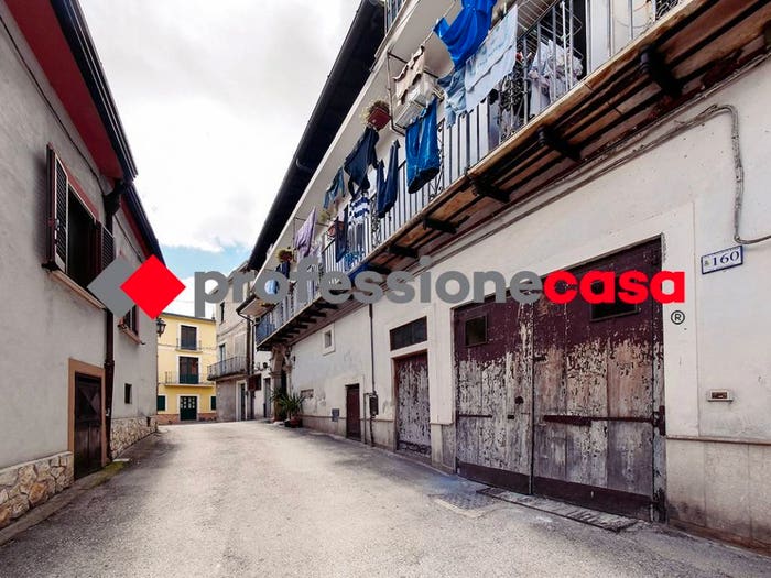Appartamento con 5 locali in vendita in Via Annunziata, Piedimonte Matese