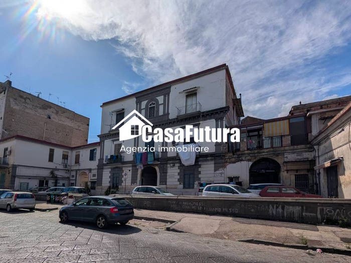 Appartamento bilocale in vendita in Via Nuovo Tempio, Capodichino, Napoli