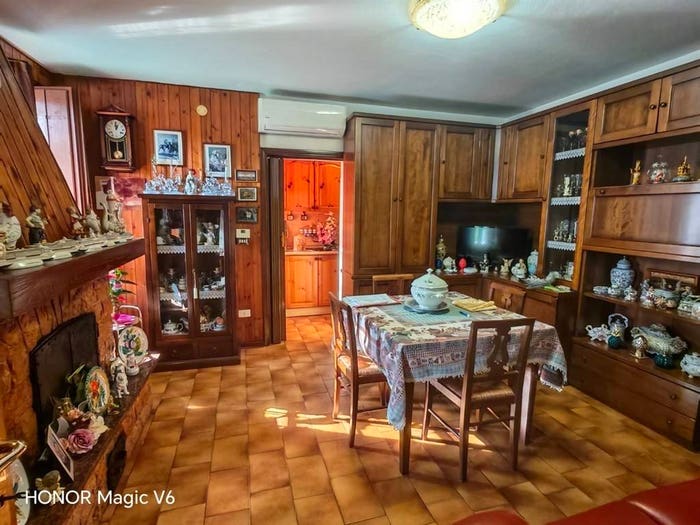Casa con 6 locali in vendita in via Dante alighieri, Centro, Bagnolo San Vito