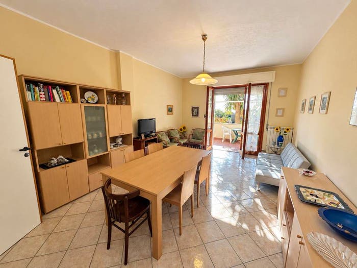 Appartamento bilocale in vendita in Via Leon Battista Alberti, Centro, Pietra Ligure