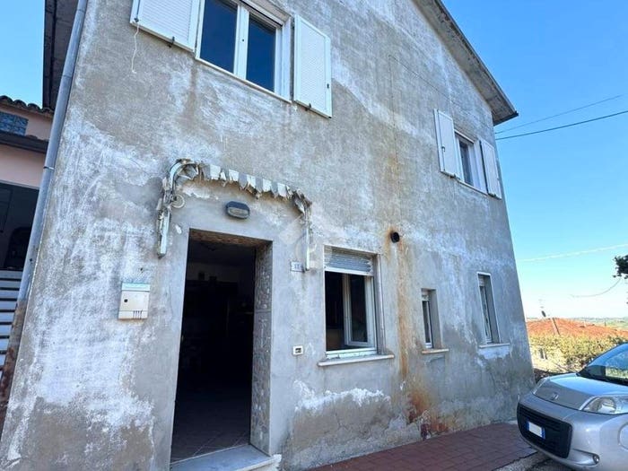 Appartamento trilocale in vendita in Via Spazzaforno, San Pietro, Montegridolfo