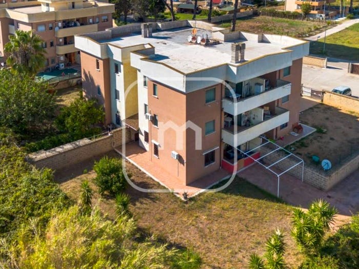 Appartamento trilocale in vendita in Via Lago Maggiore, Cioccati Zucchetti, Nettuno