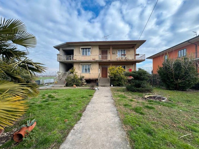 Casa con 6 locali in vendita in VIA MATTEOTTI, Centro, Noventa Vicentina