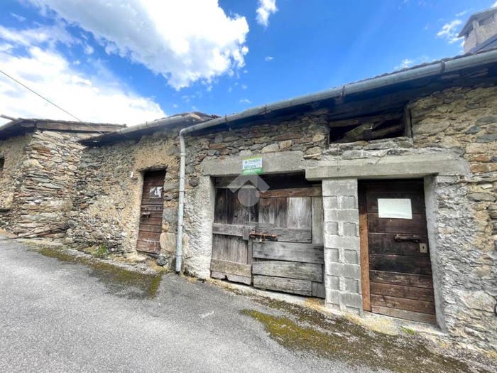 Casa quadrilocale in vendita in Via Cà Giacomo, Vervio