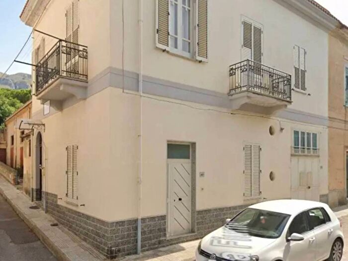 Casa con 6 locali in vendita in Via Lungo Parco Sabaudia, Acquedolci